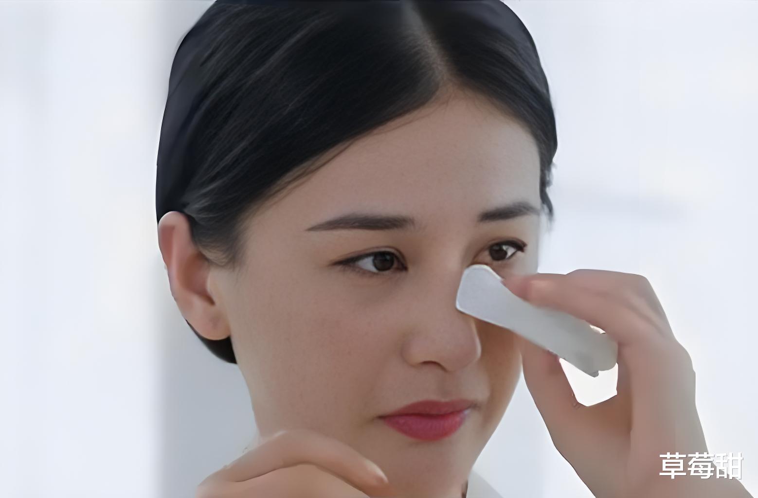 豪门模范夫妻要离婚？震惊整个娱乐圈：17年情深，终于装不下去了……