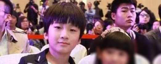 爸爸去哪儿|离婚、出轨、打女人，《爸爸去哪儿》爸爸们翻车，萌娃现状如何？