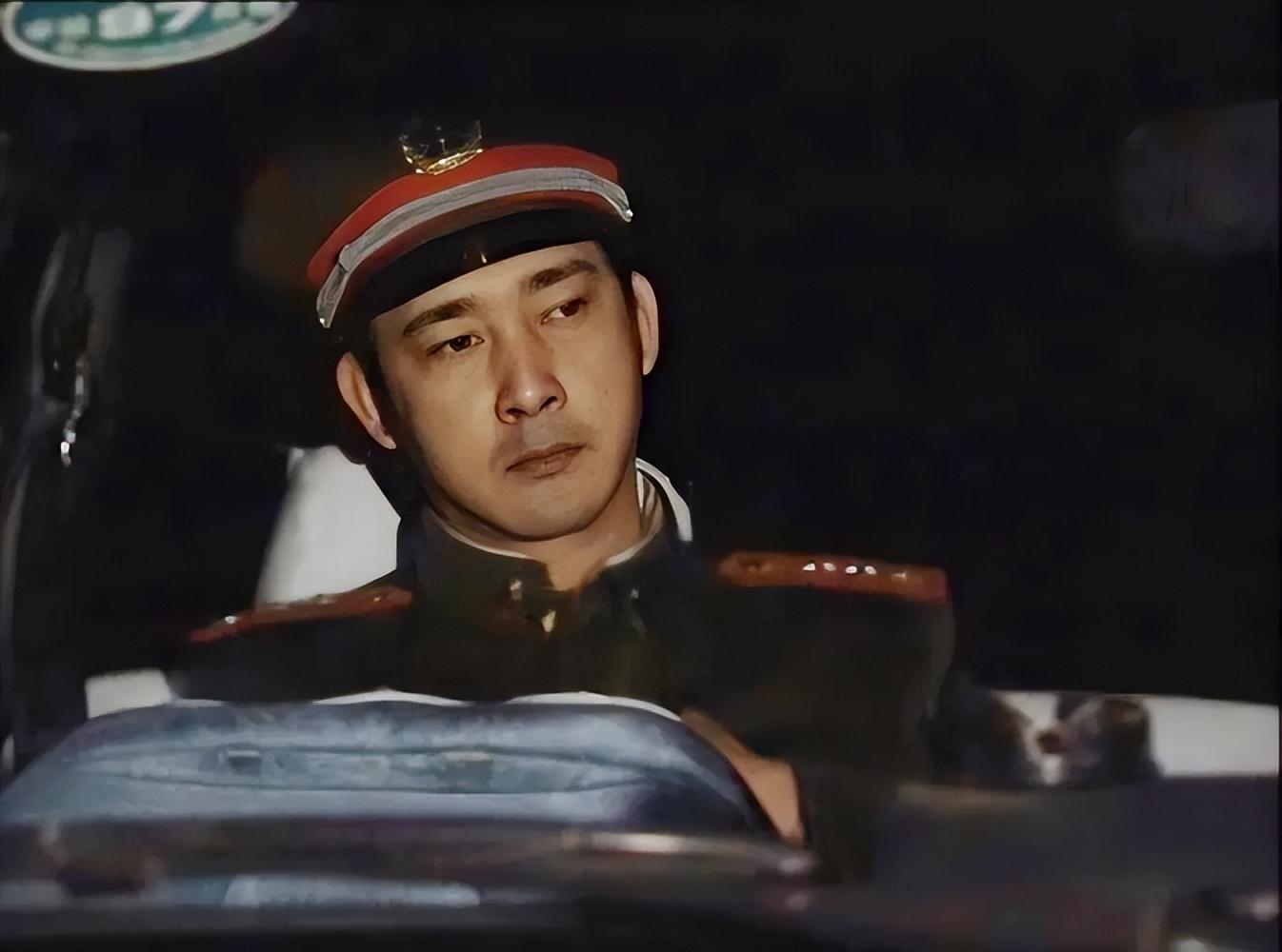 大家熟悉的他早已逝世,一天吃十几片止疼药,去世半年公众才知道