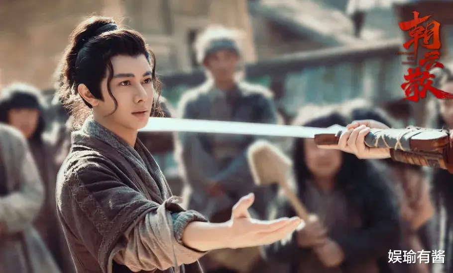 才播8集，口碑爆了，终于有让我熬夜狂追的古装悬疑探案大剧了！