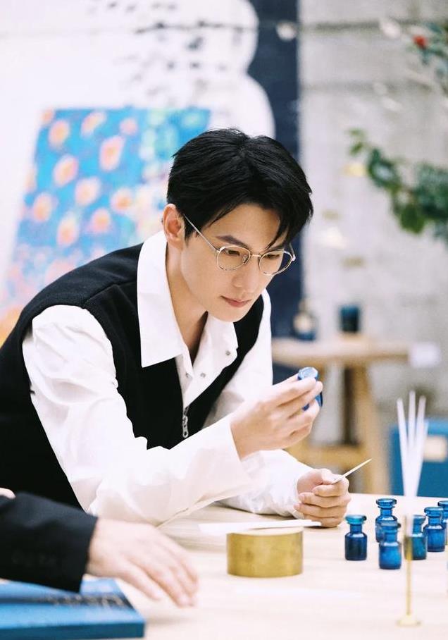 跨年来袭，美男洗牌，王一博登顶，于适9杨洋8李现7成毅6肖战第2