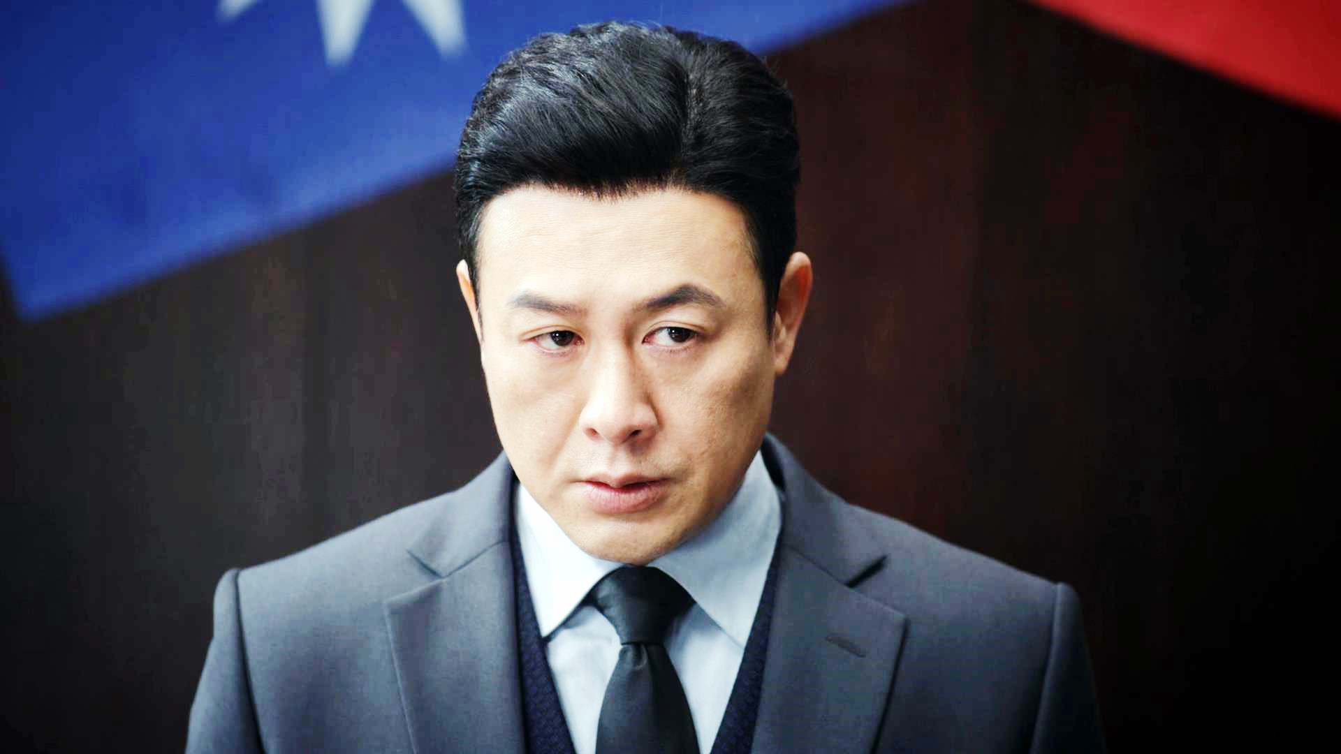 又一部谍战大剧开播，看完后，我要说：张颂文又要狂飙了