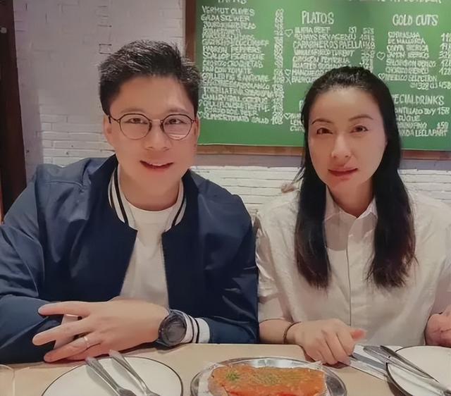 郭晶晶霸气回怼无礼记者：我不会出轨，多少豪门贵妇又羡慕了？