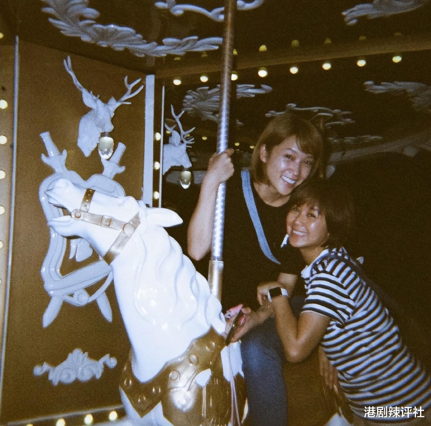 前TVB女星与同性友人情侣装示人，失婚后移民国外感情状况引关注