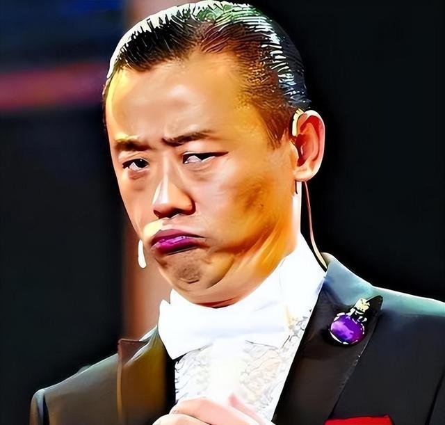 \消失\7年臭名昭著的周立波,如今已经走上了一条\不归路\