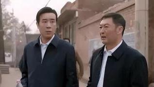 等到富大龙出场，才明白为啥《我是刑警》这部剧都用的是配音