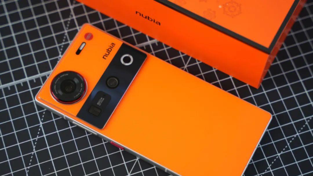 ?6299 元！新机正式上架：搭载骁龙8至尊版芯片+16GB+1TB！