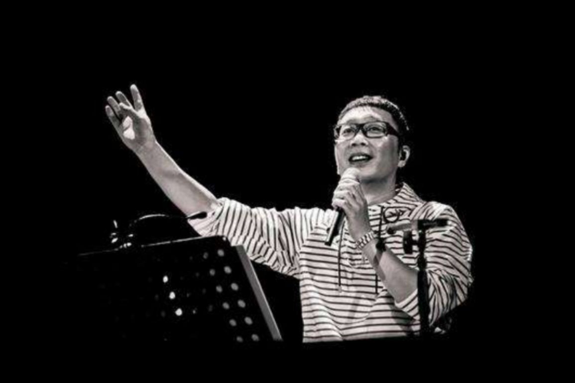 庞龙|歌手庞龙：曾凭一首歌赚2亿，巅峰时上4次春晚，如今怎么样了？