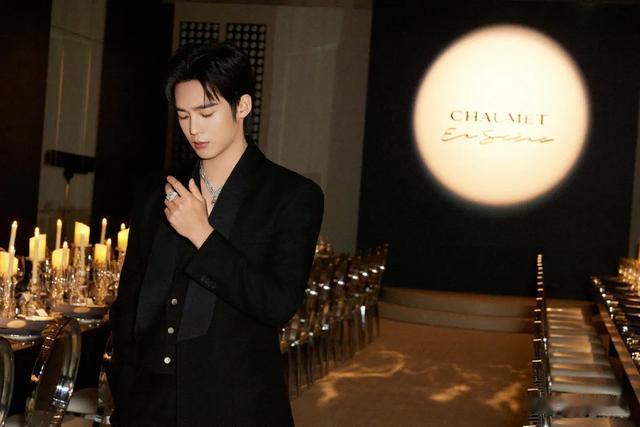 2024年最受欢迎男艺人出炉，四大天王登顶，杨洋第8李现第7吴磊6