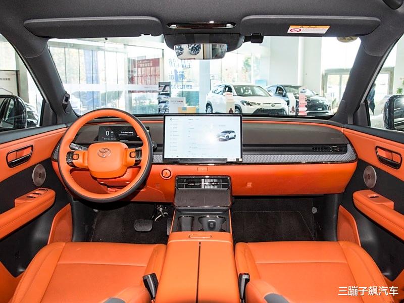 再等16天就上市！轴距近2米8，224马力丰田出品，预售仅10万迷倒一天！
