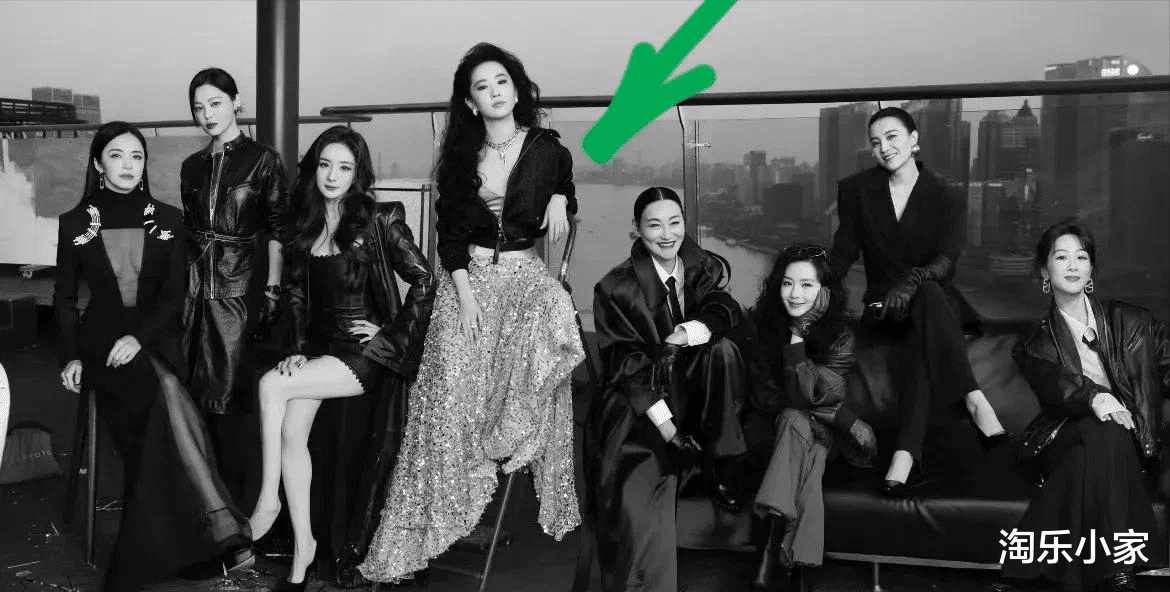 这一夜，杨幂刘诗诗抱团却暗自较劲，刘亦菲独美，没对比就没伤害