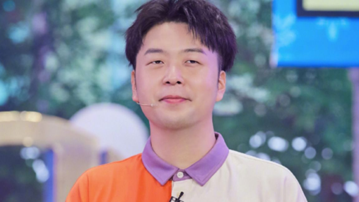 杜海涛瘦身惊艳亮相，酷炫造型引热议，与沈梦辰夫妻相愈发明显