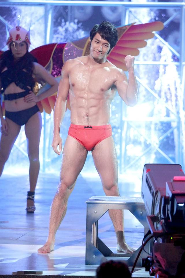 TVB男星低调离巢大台,入行多年成渣男专业户,曾是八料港男冠军