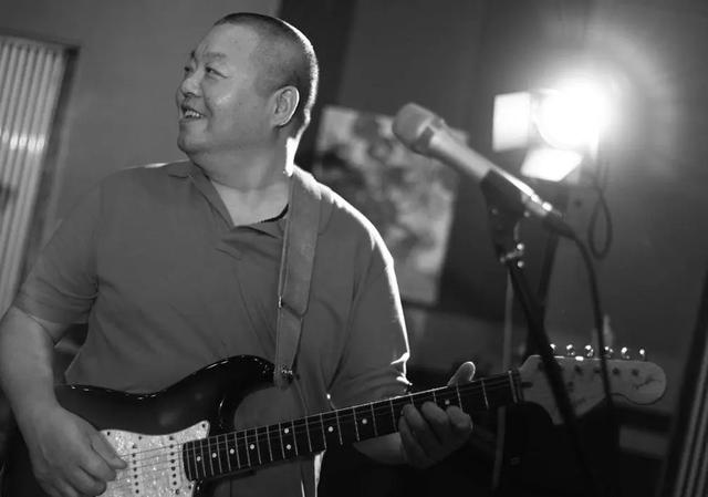 看了刀郎现状,终于知道为什么,斯琴格日乐不再被观众原谅