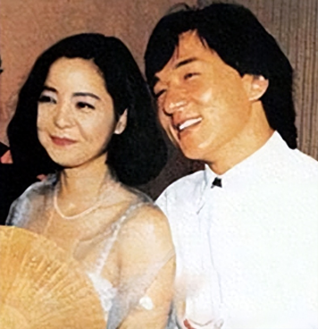 被成龙“爱过”的4位女星，个个气质迷人，来看看你认识几个？