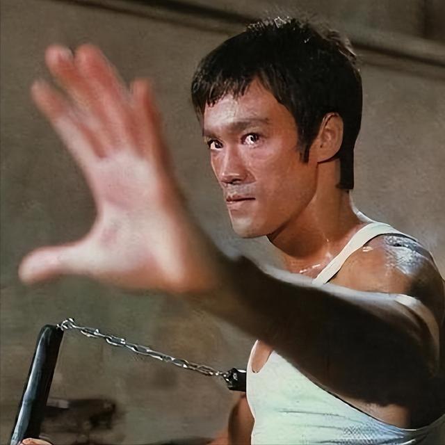 四大功夫之王现状：一个患病，一个坐轮椅，一个离世，他依旧风光