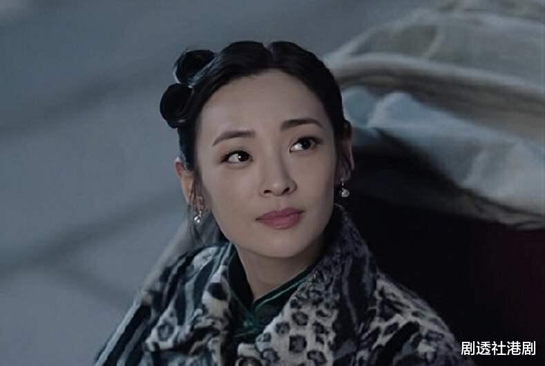 TVB女星新剧晒43寸大长腿，演活心机女，不介意被指“顶级绿茶”