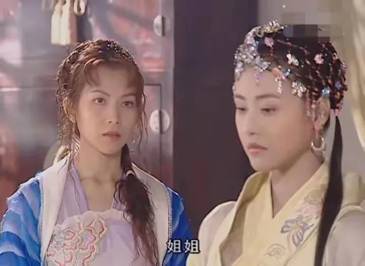 周海媚算不算顶级大美人?看看她和陈红、周慧敏合照就有答案了