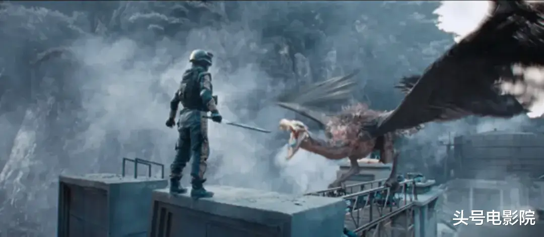 成龙刘德华反超!《749局》降到4.3分国庆档最低,更糟的事还在后面