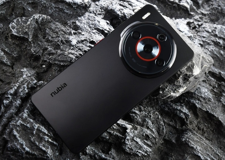 从4299元跌至2896元，16GB+1TB+卫星通信，顶配旗舰售价更亲民了