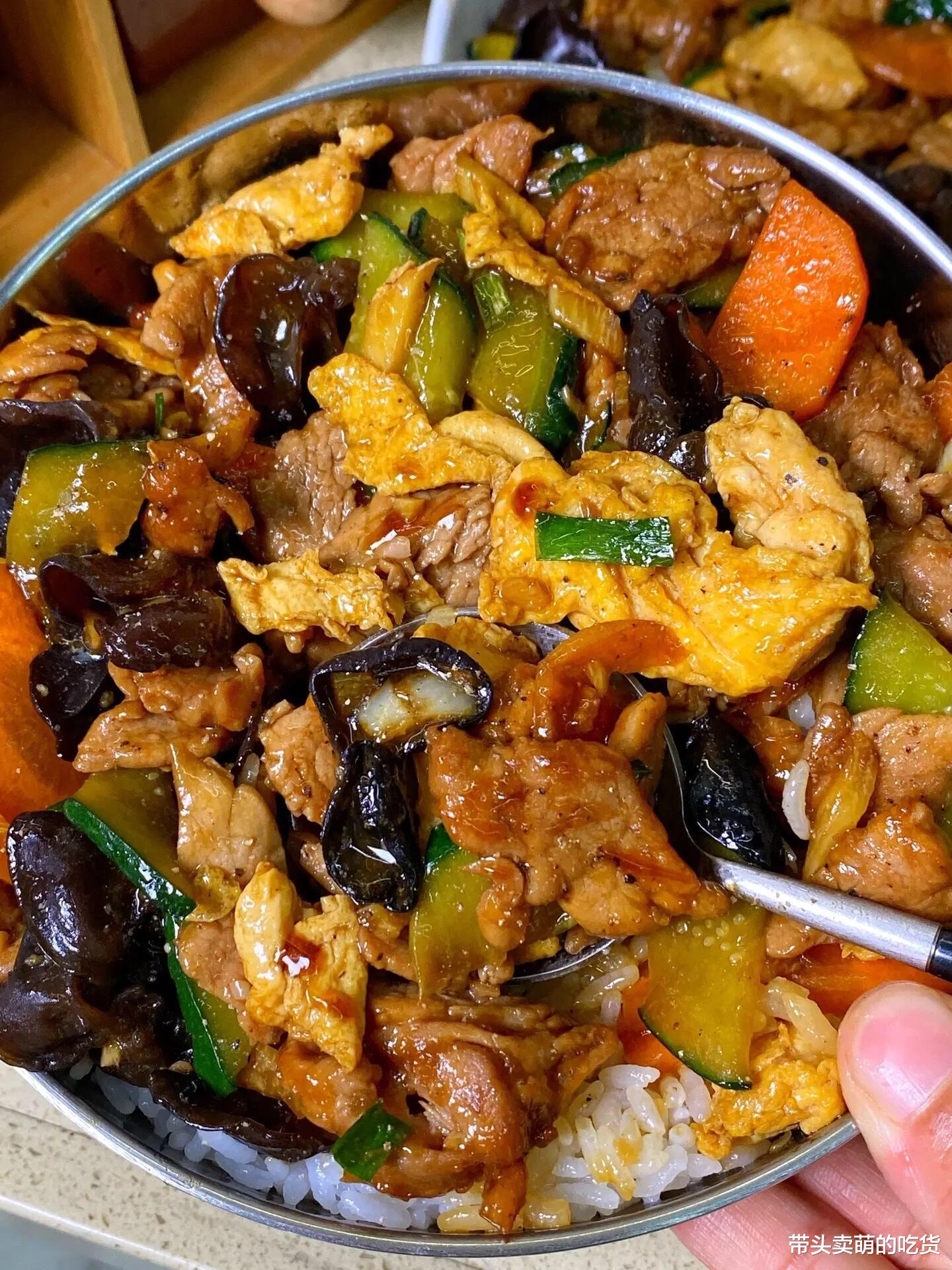 这3道小炒菜专治没胃口的时候，简单可口真下饭，厨房新手都能做