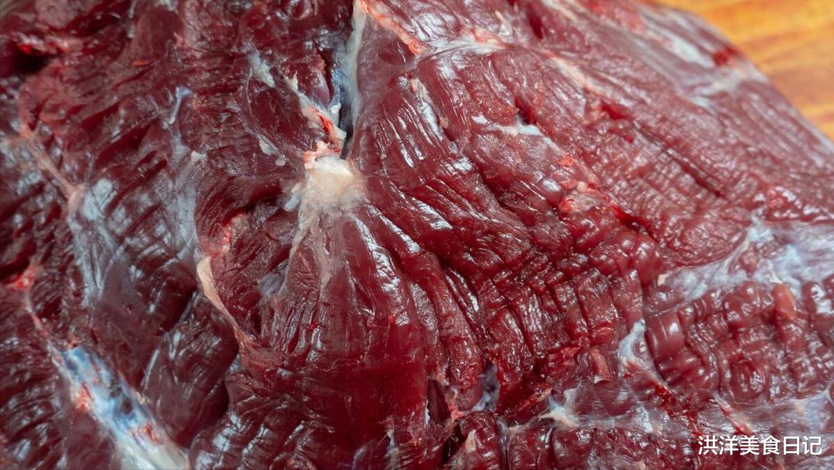 市场上的“假牛肉”怎么回事, 是用什么做的?看完后你还敢吃吗?