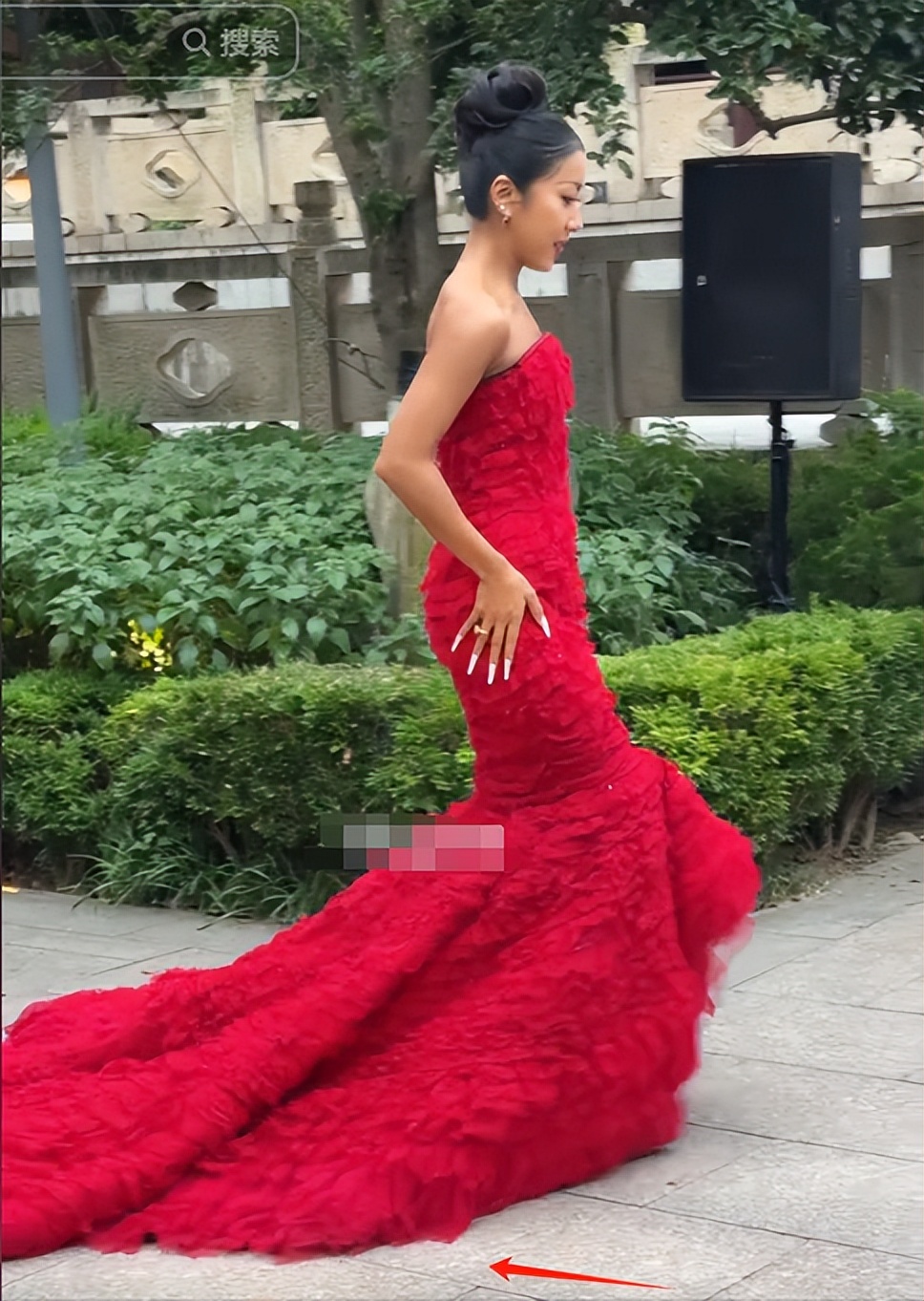 红毯这一天,吉克隽逸肌肉健硕,徐朵大长腿惊艳,刘诗诗赢麻了