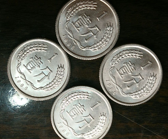 提个醒：这种1分硬币，一枚价值12000元，你家里有吗？