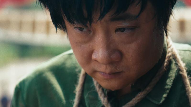 播放量破1000万，拿下飙升榜第一，网友：今年唯一没快进还追平的黑马年代剧