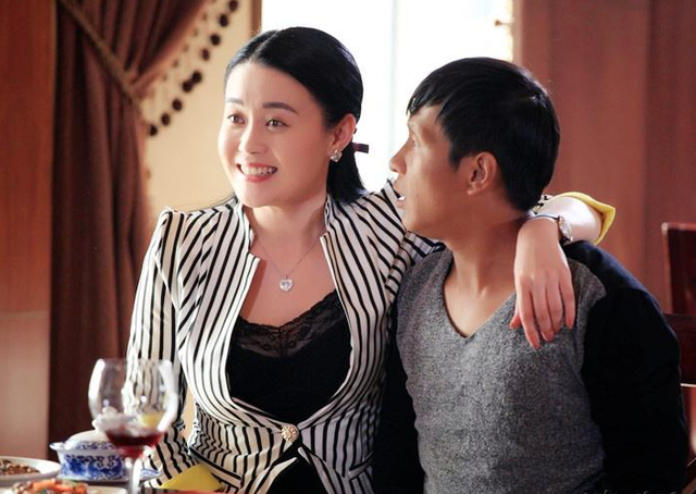 和赵本山绯闻不断,41岁仍单身,关婷娜被郭德纲调侃心胸宽广