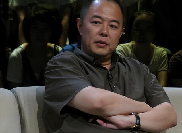 5位老牌明星移居国外现状，入美籍、嫁老外、开豪车，生活太滋润