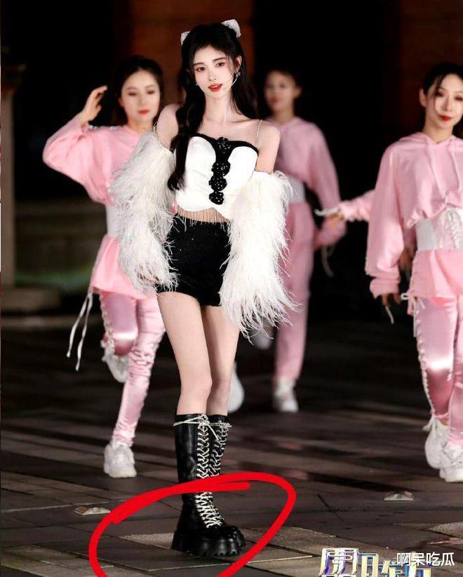 明星造假太猖狂,学历、身材、脸蛋、年龄,没一样是真的!