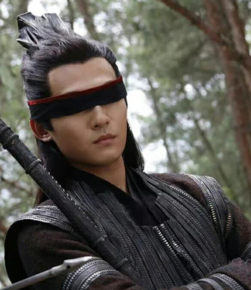 一双眼睛“毁”了一张脸，《庆余年》中的五竹一露面，就知道眼睛有多拖垮颜值