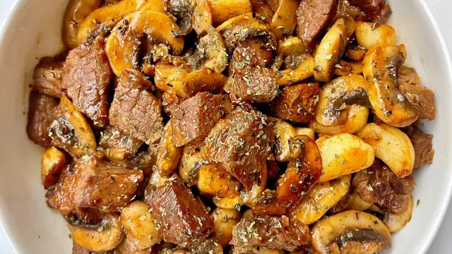 每次做这3道小炒菜家里米饭就不够吃，香而不腻口感丰富，真下饭