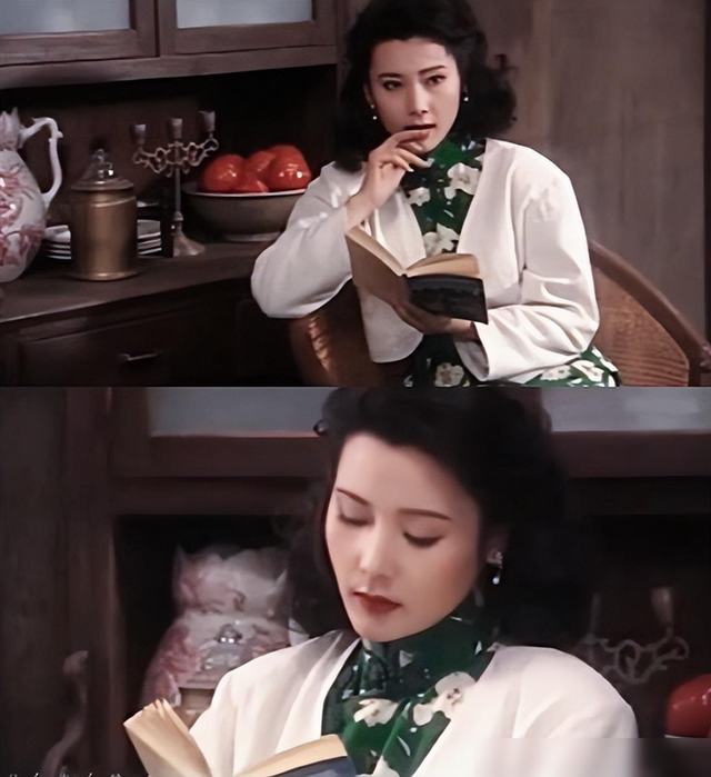 看了60岁的何赛飞,我发现:多穿艳丽色、少披发,到老都优雅