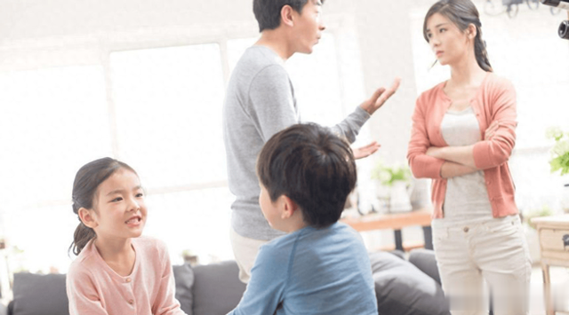 邻居一次让我帮带鸡蛋没给钱，第二次又让我带，我：不给钱怎么带