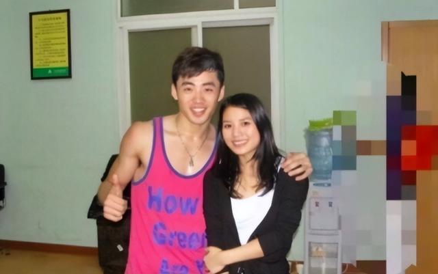 快女黄英自曝在北京买不起房,面试浪姐失败后,宣告结束15年北漂