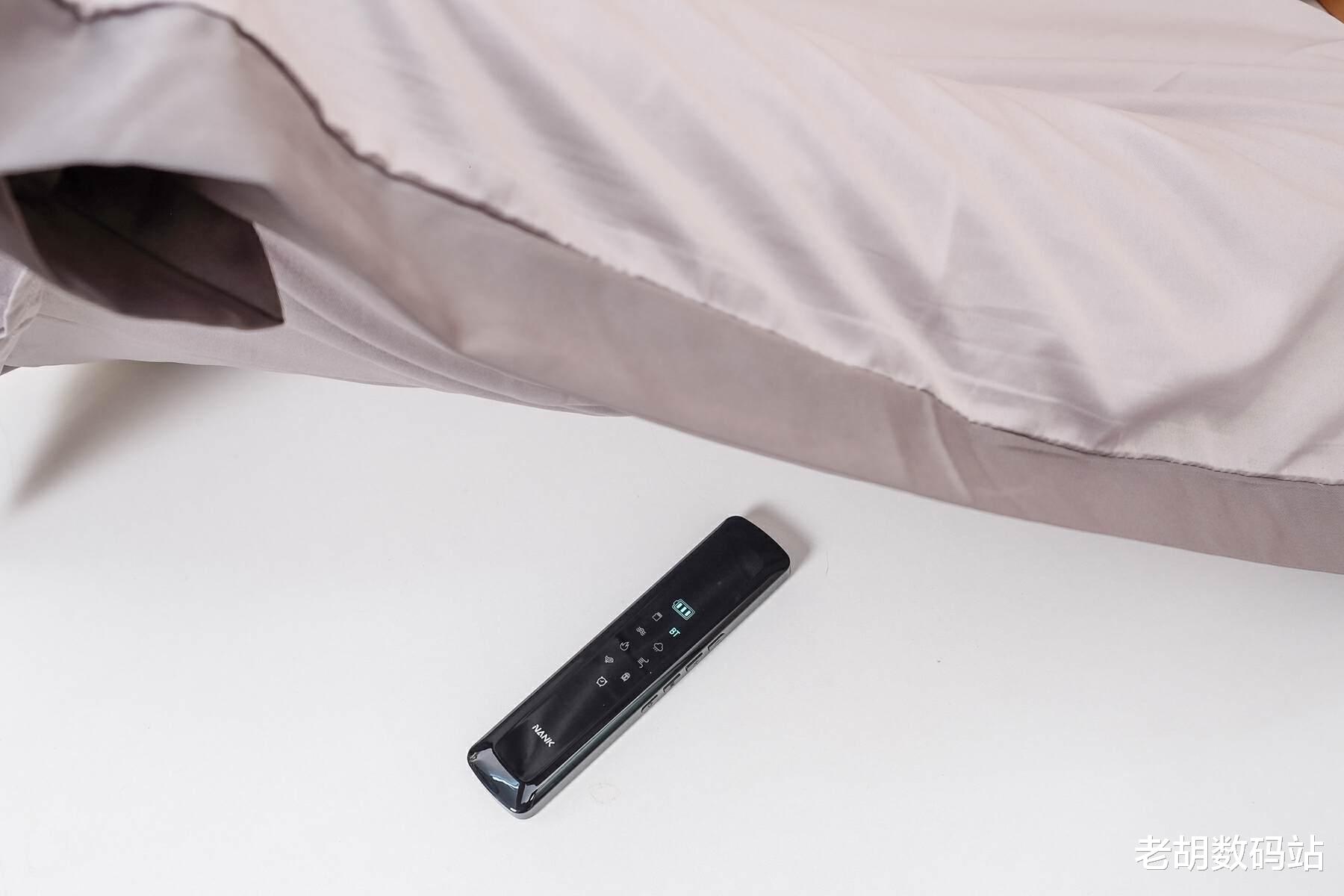 喜欢听音乐助眠有福了，南卡枕中宝Z2骨传导音箱不入耳，轻松入睡