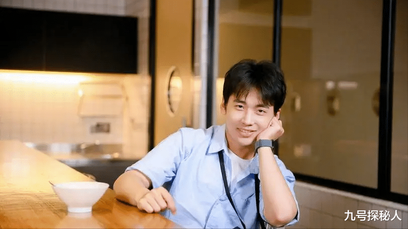 28岁的郭麒麟终于传来喜讯!郭德纲喜极而泣:我的儿子总算长大了