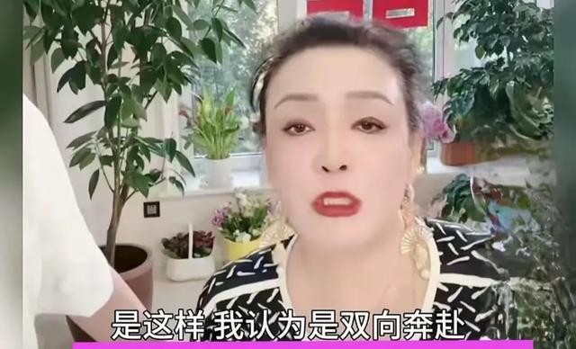 汪小菲马筱梅六一陪娃，小菻儿活泼引网友点赞