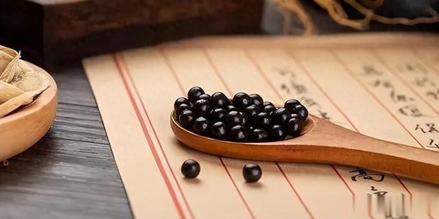 疏肝别只用柴胡舒肝丸，这个中成药，壮肝脾、扶正气，效果显著！