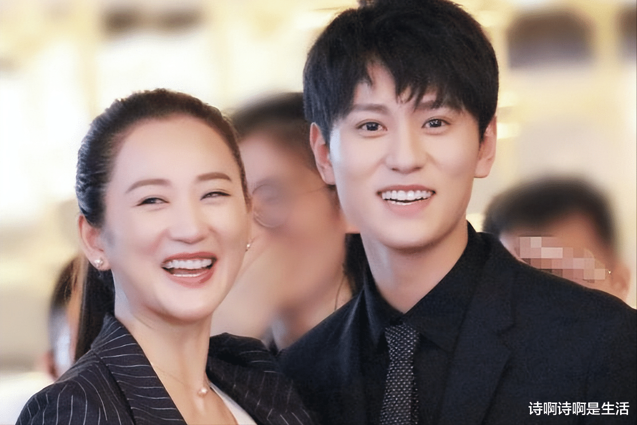 秦俊杰:姐姐带我入圈,牺牲事业成全我,如今我火了她却无人问津