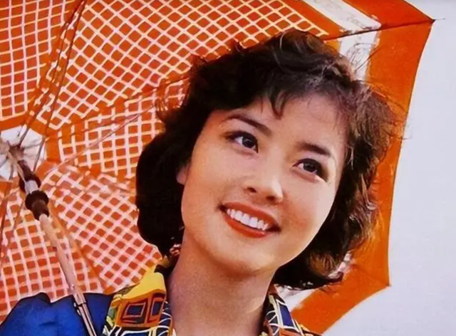 昔日八一厂厂花,被王心刚看好,却被刘晓庆抢风头,今68岁美如花
