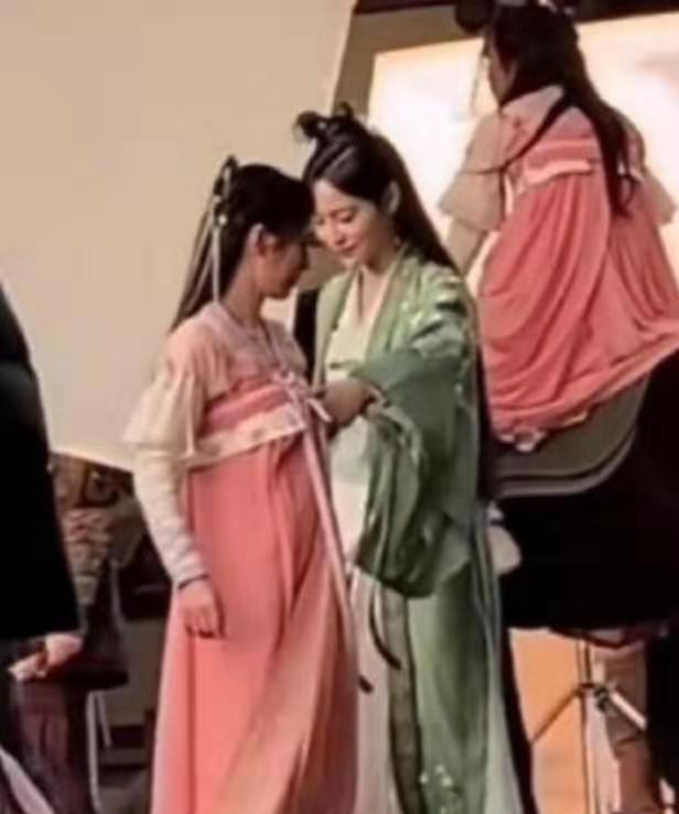 同是骑马,看丁禹兮与于适差别竟然这么大,活该他拿下骑射副主任