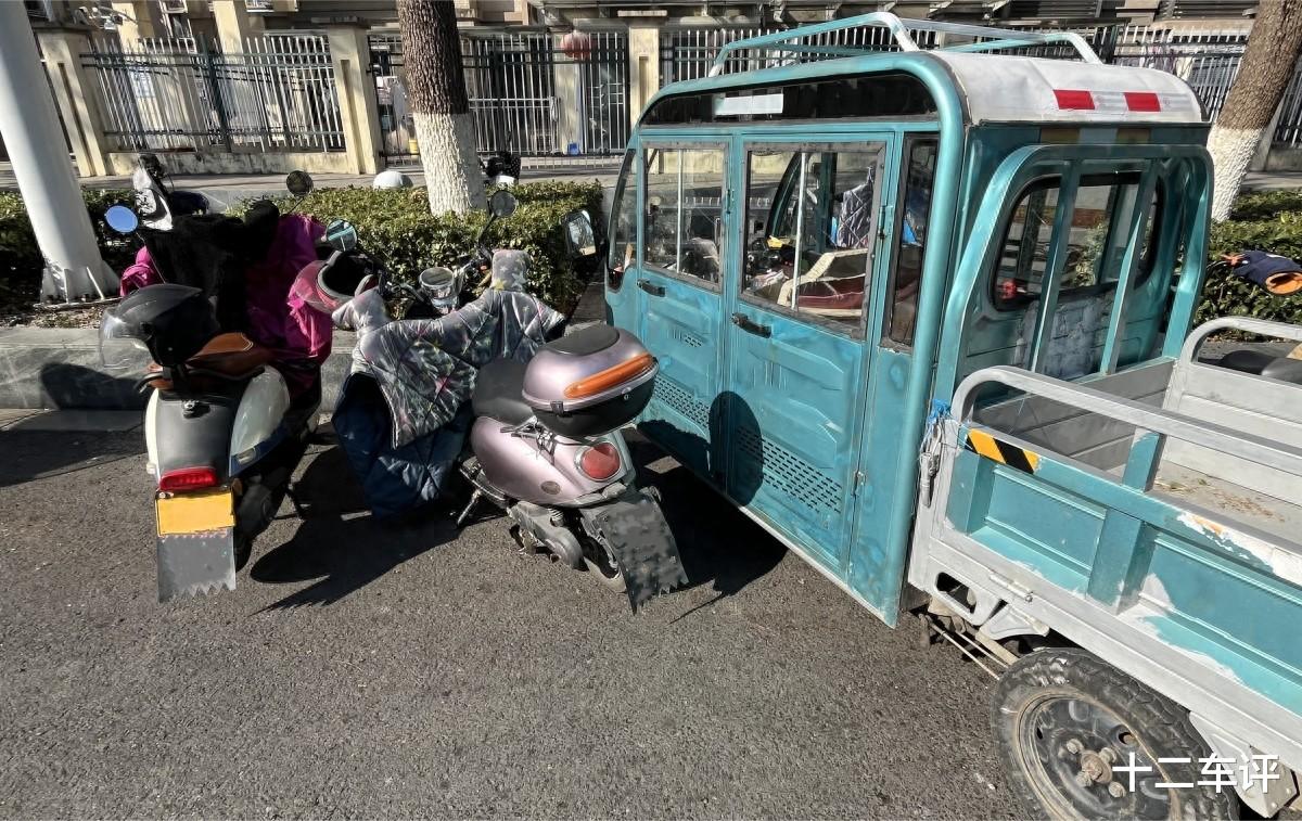 冬季电动车电瓶为何不耐用？维修师傅教你一招，能像夏天一样给力