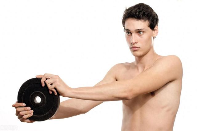 瘦子如何增重练壮？做好这4个细节，体重自然就会增长