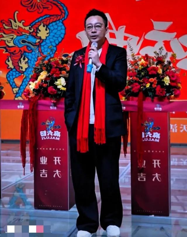 汪小菲莎疯了 新店开业 人山人海 网友：汪小菲打了一个漂亮的翻身仗