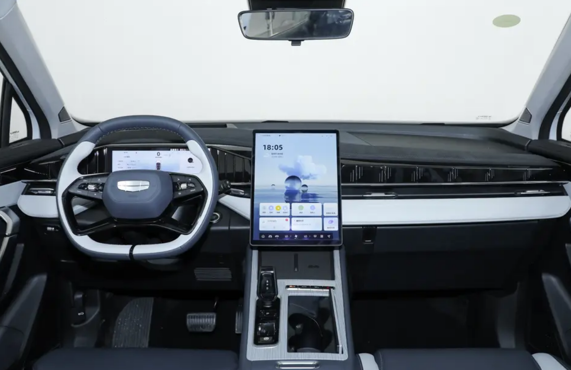 心心念念的SUV，降到8.8万后，1个月大卖16107辆，国产车终于成功了
