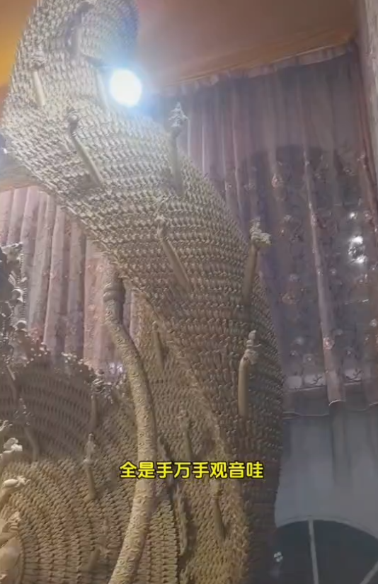 阔绰!陈光标晒千年沉香木,3块雕刻观音像值12亿,巨木量达800棵