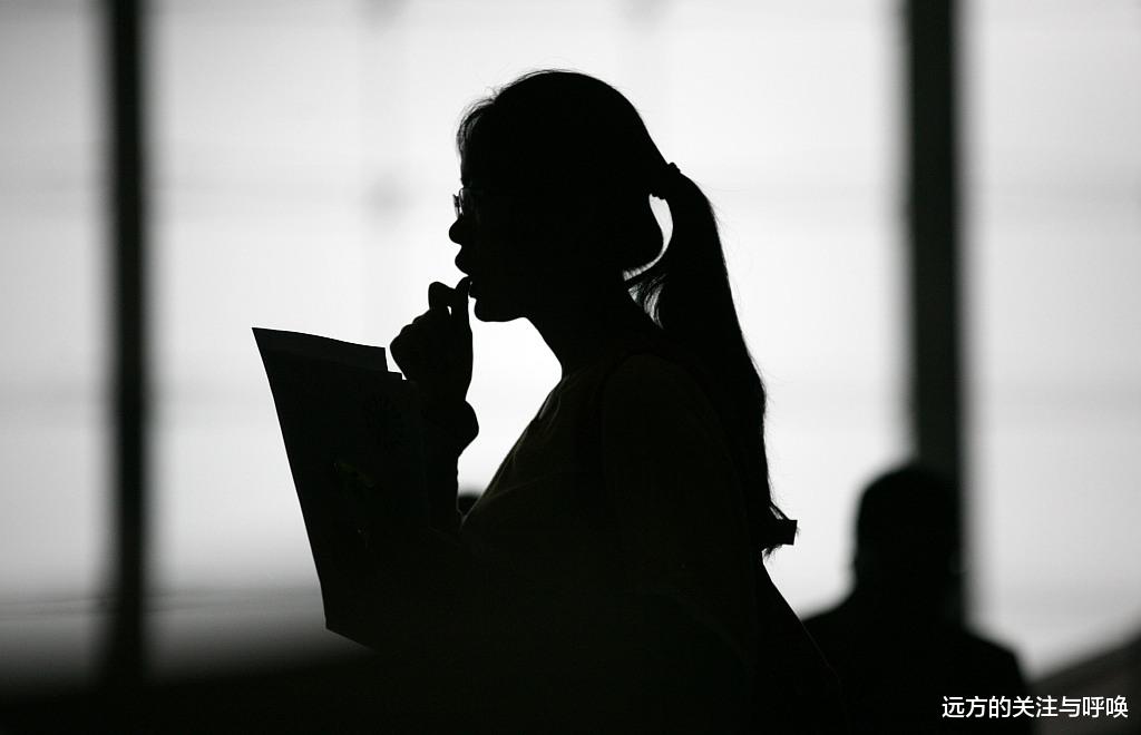 法学毕业生就业困难,其实是你没有看透行业形势